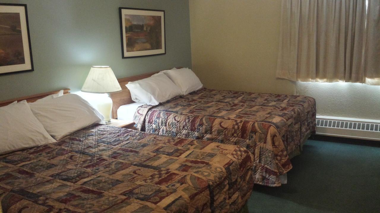 Northwoods Inn & Suites Saskatoon Esterno foto