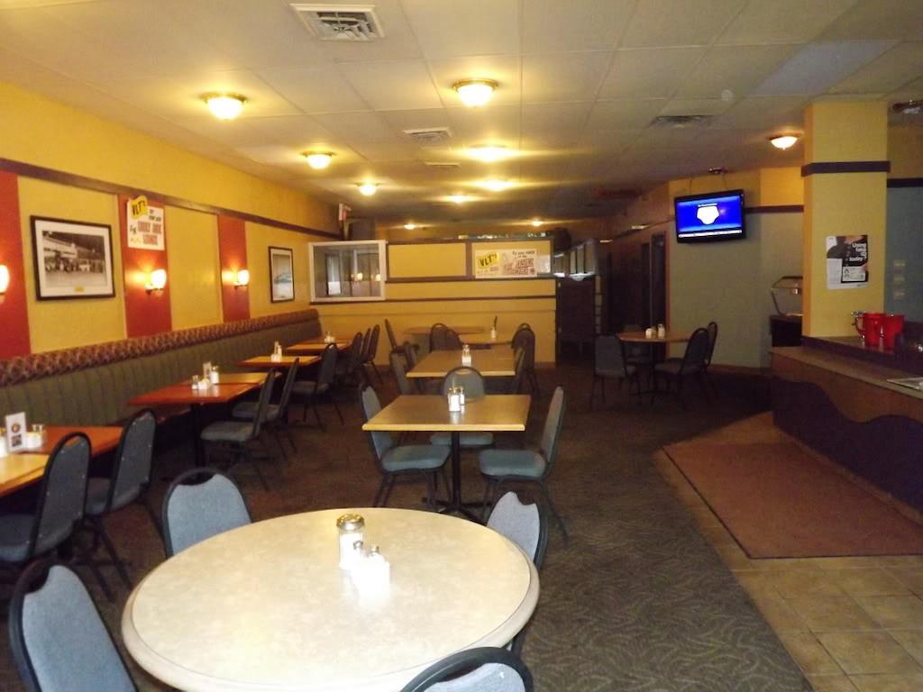 Northwoods Inn & Suites Saskatoon Esterno foto